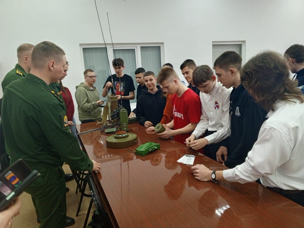 Встреча с представителями Омского автобронетанкового инженерного института.
